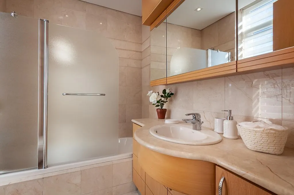 Magical Sea View With 3 Bedroom Eilat